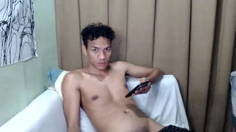 Snapshot of fantasy_davidxx chatting on May 2026 10:42:01 AM David online show from May 2026 10:42:01 AM
