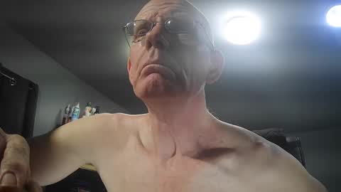 Snapshot of fantasyresort chatting on February 2026 04:13:01 AM fantasyresort online show from February 2026 04:13:01 AM