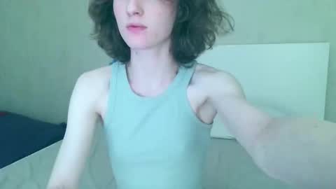 Kira online show from November 2025 09:42:02 AM