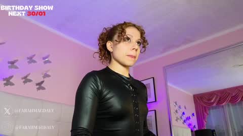 Farah online show from January 2025 12:07:02 PM