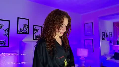 Farah online show from February 2025 03:05:01 PM