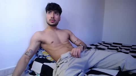 farid_24 online show from September 2025 09:37:01 PM