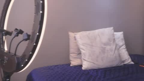 farid_jake_ online show from June 2026 04:01:01 PM