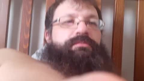 Snapshot of farm2boy chatting on December 2024 06:49:01 PM Farm2boy online show from December 2024 06:49:01 PM