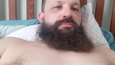 Snapshot of farm2boy chatting on February 2025 05:26:02 PM Farm2boy online show from February 2025 05:26:02 PM