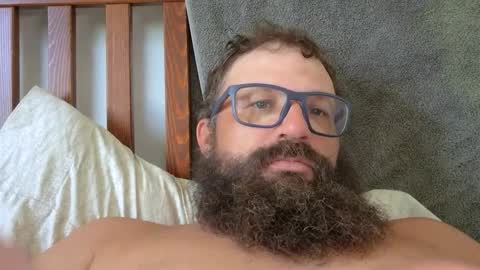 Snapshot of farm2boy chatting on September 2025 03:39:01 PM Farm2boy online show from September 2025 03:39:01 PM