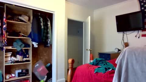 farmboy2398 online show from December 2025 07:12:02 PM