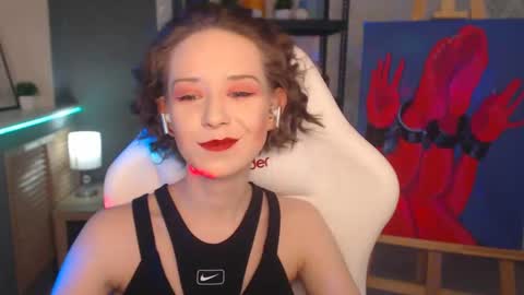 Fascinating   Eyes online show from February 2025 10:47:01 PM