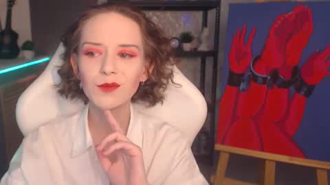 Fascinating   Eyes online show from September 2025 10:09:01 PM