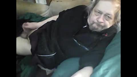 HoneyCumJuice4U online show from April 2026 10:22:02 PM