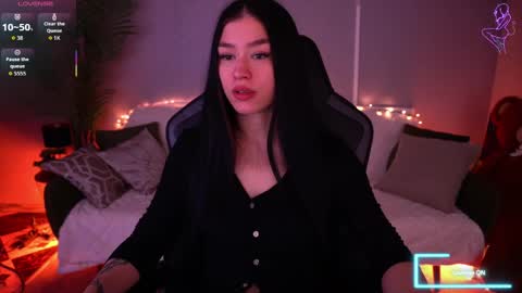 Nellie online show from April 2026 09:27:01 PM