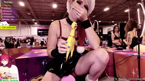  Lily  Waifu  online show from December 2024 10:28:02 PM