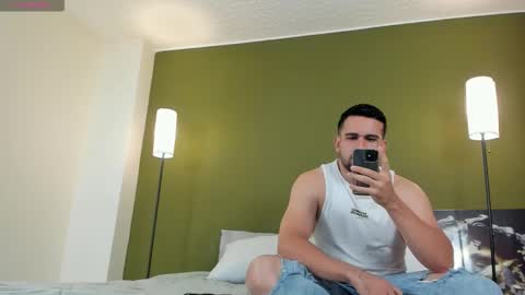 M A T  T E O online show from October 2025 08:07:02 PM