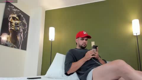 M A T  T E O online show from February 2026 07:12:01 PM