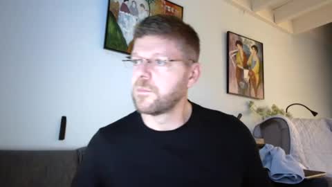 Snapshot of fattenmenow chatting on December 2024 03:35:01 PM fattenmenow online show from December 2024 03:35:01 PM