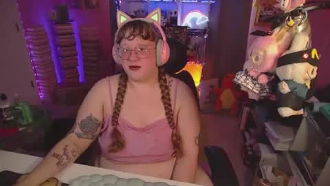 Snapshot of fatveronica chatting on June 2026 09:39:01 PM FatVeronica online show from June 2026 09:39:01 PM