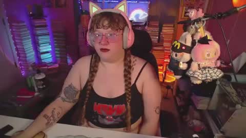 Snapshot of fatveronica chatting on July 2026 06:51:02 PM FatVeronica online show from July 2026 06:51:02 PM