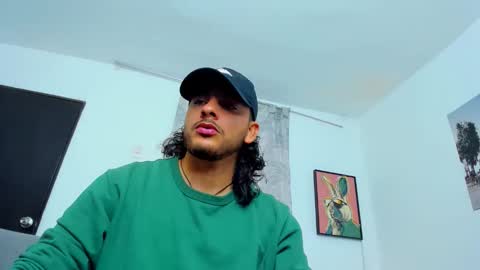 favid95 online show from February 2026 03:32:02 PM