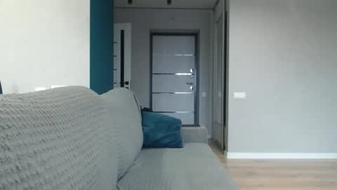 favoriteyour online show from November 2025 04:58:02 AM