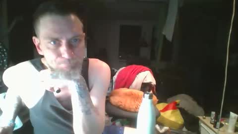 Snapshot of feelfemdom chatting on May 2026 01:56:01 AM feelfemdom online show from May 2026 01:56:01 AM