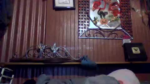 Snapshot of feelgoodnu chatting on October 2025 09:10:01 AM PullouProblems online show from October 2025 09:10:01 AM