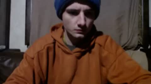 Snapshot of feelingverynaughty chatting on December 2024 06:41:02 AM ask me online show from December 2024 06:41:02 AM