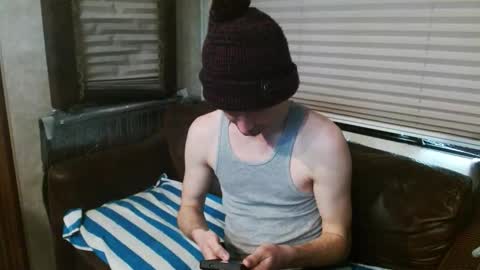 Snapshot of feelingverynaughty chatting on February 2026 05:09:02 PM ask me online show from February 2026 05:09:02 PM