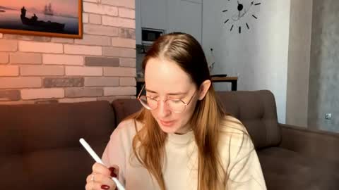 Snapshot of feleciacockrell chatting on March 2026 06:29:01 AM Mary online show from March 2026 06:29:01 AM