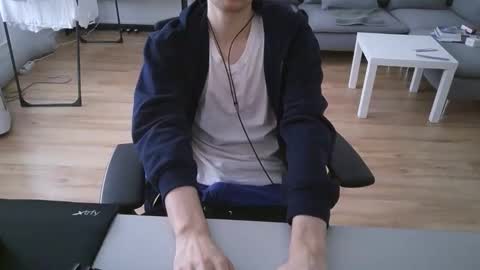 Snapshot of felixsagg chatting on December 2024 09:49:02 AM felixsagg online show from December 2024 09:49:02 AM