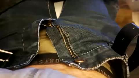 Snapshot of felixske chatting on December 2024 10:59:02 PM felixske online show from December 2024 10:59:02 PM