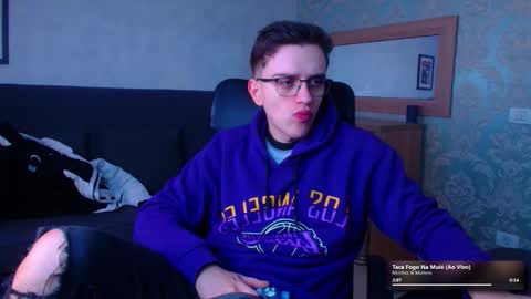 Snapshot of felixstark chatting on February 2026 07:13:02 AM FelixStark online show from February 2026 07:13:02 AM