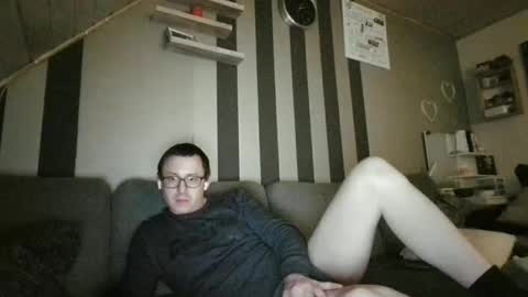 Snapshot of femalefeetlover689517 chatting on May 2026 12:04:01 AM femalefeetlover689517 online show from May 2026 12:04:01 AM