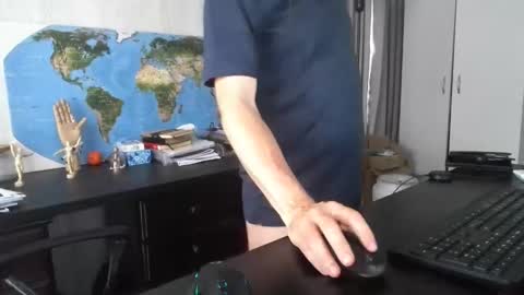 Snapshot of femdomsubby chatting on December 2024 06:04:02 AM femdomsubby online show from December 2024 06:04:02 AM