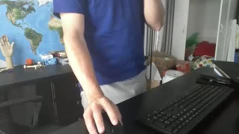 Snapshot of femdomsubby chatting on December 2024 11:38:02 PM femdomsubby online show from December 2024 11:38:02 PM