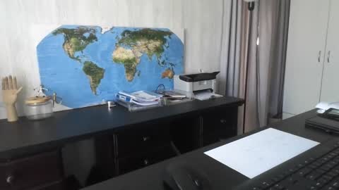 Snapshot of femdomsubby chatting on January 2025 04:54:01 AM femdomsubby online show from January 2025 04:54:01 AM