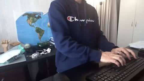 Snapshot of femdomsubby chatting on September 2025 12:43:02 AM femdomsubby online show from September 2025 12:43:02 AM