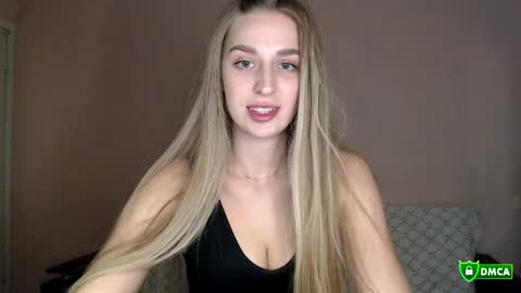 Snapshot of femkedejager chatting on May 2026 08:40:02 PM Femke online show from May 2026 08:40:02 PM