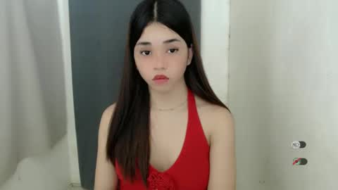Snapshot of femylove chatting on January 2025 09:19:02 PM YOUR BEAUTIFUL ASIANFHEMY online show from January 2025 09:19:02 PM