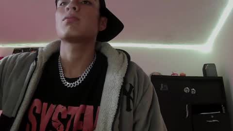 Snapshot of fenix_hardcock chatting on May 2026 12:33:02 PM Christian online show from May 2026 12:33:02 PM