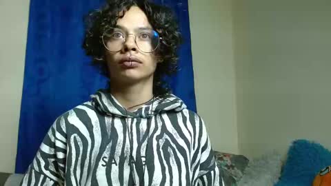 Fenix online show from October 2025 06:19:02 PM