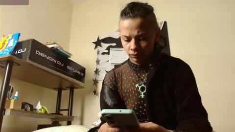 Fenix online show from November 2025 02:11:02 AM