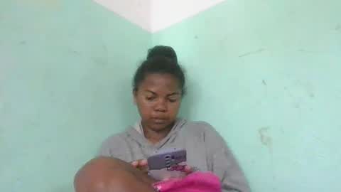 fenou122745 online show from September 2025 07:09:02 AM