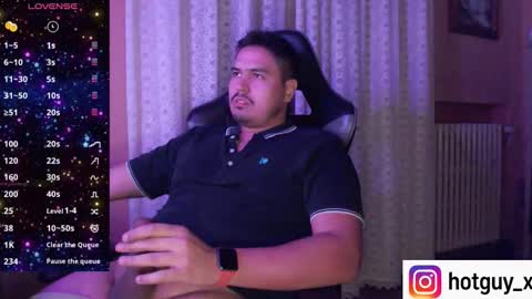 Fernan online show from December 2025 07:00:01 PM