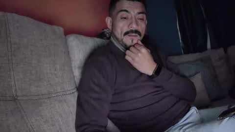 fernand89 online show from December 2024 05:26:01 AM