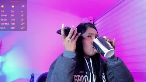 Snapshot of fernanda_liie_ chatting on April 2026 12:20:02 PM fernanda_liie_ online show from April 2026 12:20:02 PM