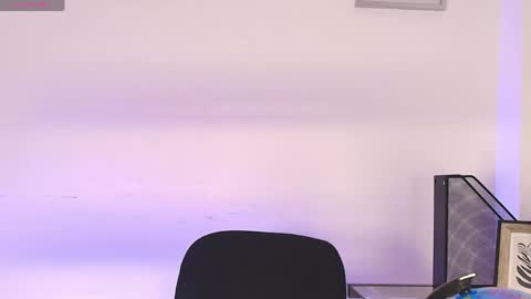 fernanda online show from April 2026 03:40:02 AM