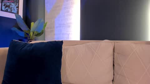 FER  online show from February 2025 09:36:02 PM