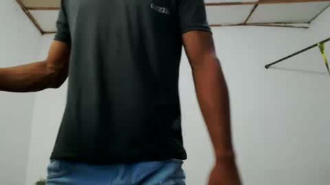 Snapshot of fernandez_latinblack chatting on January 2025 03:07:02 AM fernandez_latinblack online show from January 2025 03:07:02 AM