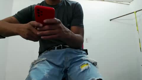 Snapshot of fernandez_latinblack chatting on January 2025 06:14:01 AM fernandez_latinblack online show from January 2025 06:14:01 AM