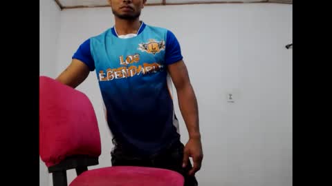 Snapshot of fernandez_latinblack chatting on January 2025 01:19:01 AM fernandez_latinblack online show from January 2025 01:19:01 AM